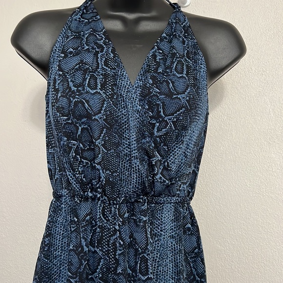 NWT BCBGMAXAZRIA Blue Python Jumpsuit Size XS - Picture 6 of 16